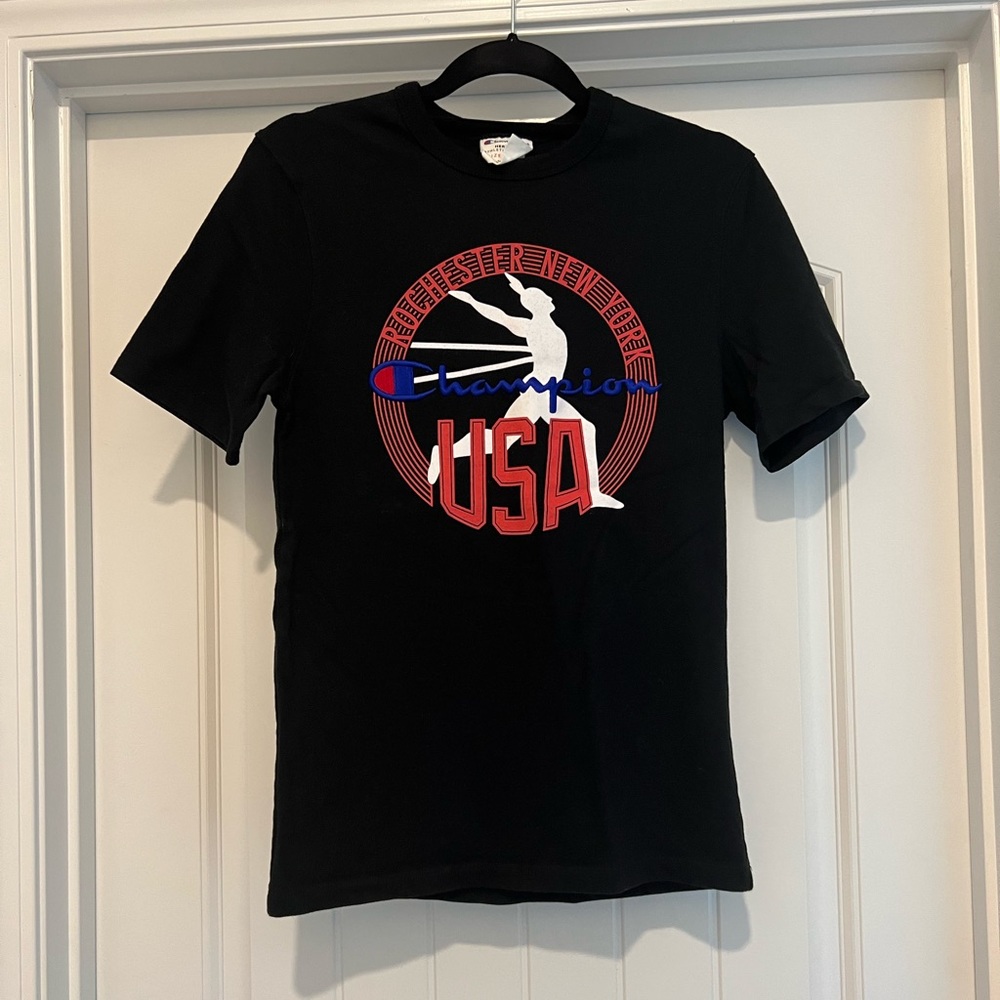Champion Heritage Mens T-shirt. Black. Mens Size- Small.